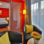 Hotel Wallis 3*