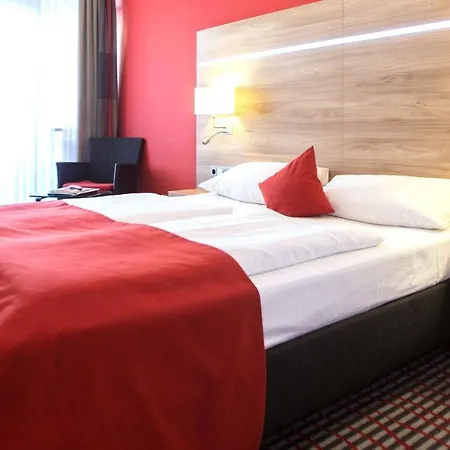 Wallis 3* Munich